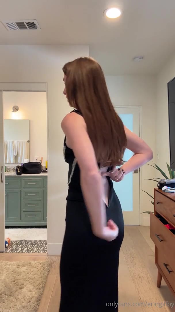 Erin Gilfoy dressing celebrity suits nude leaks