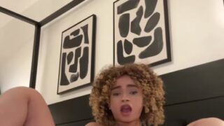 Kiara Peach playing with dildo Vid leaked