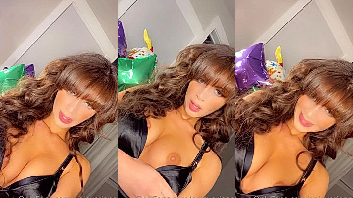 Ariana Mumtaz black dress nipslip tease video leaked