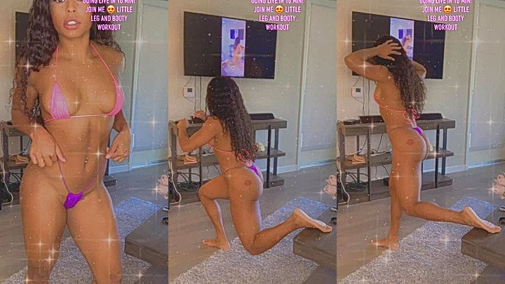 fit ebony girl Qimmah Russo showing off her pefect toned body during live stream video leaked