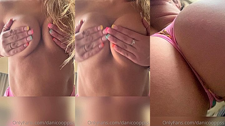 sexy girl Danicooppss teasing her hot tits and big ass in the bathroom