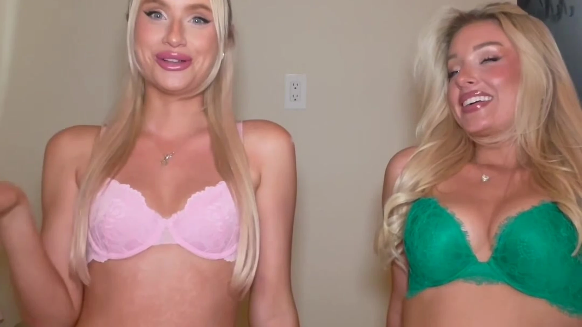 Charlotte Parkes two sexy babes live stream