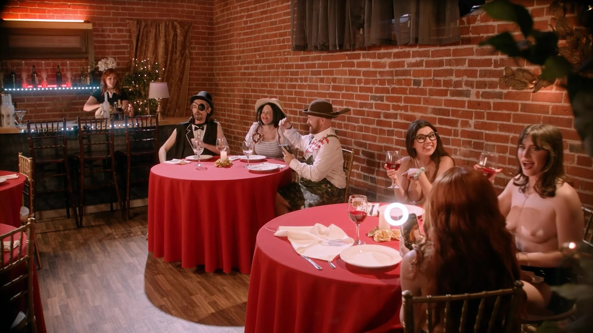 Dare Taylor group of sexy models dining topless