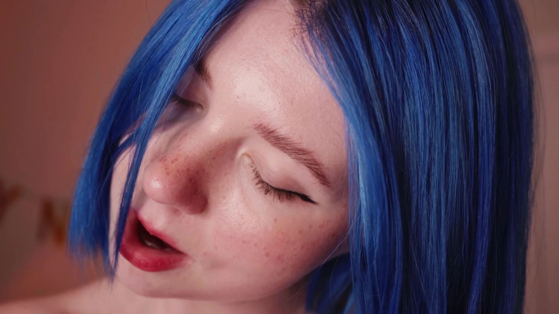 Vixenp sexy lingerie undressing livestream tease