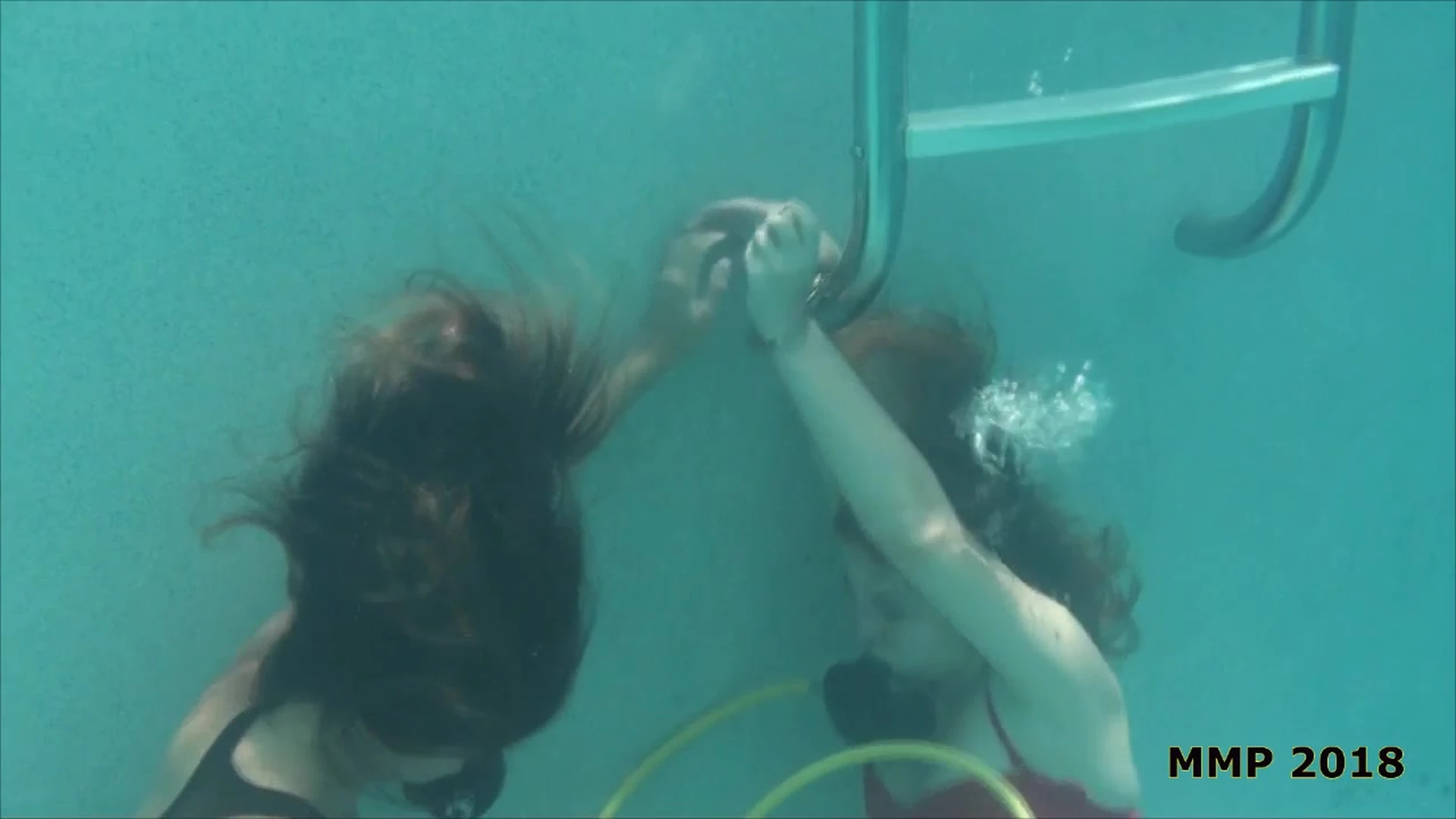 Dare Taylor two sexy babes underwater adventure