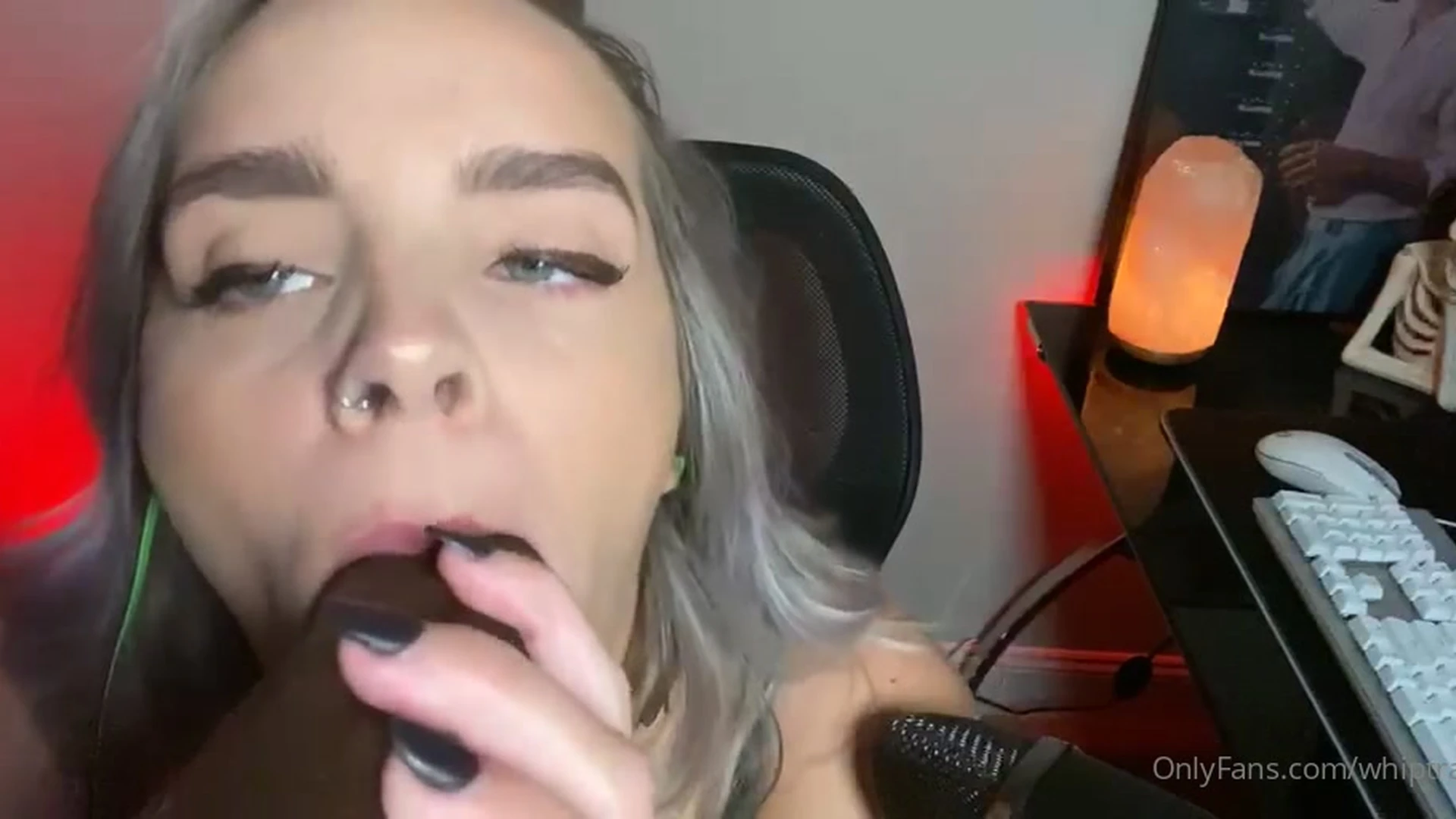 onlyfans babe Whiptrax deepthroat dildo sucking pov video leaked