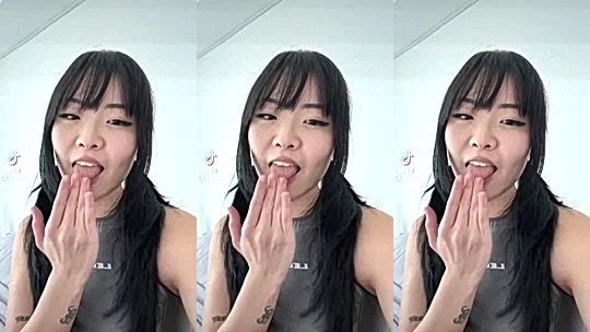 tiktok Asian girl Dystorra spreading her legs