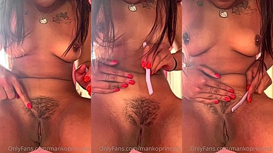 Mankoprincess pussy spreading