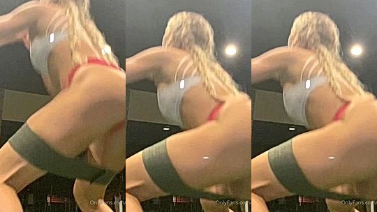 Lauren Dascalo working out her fit booty