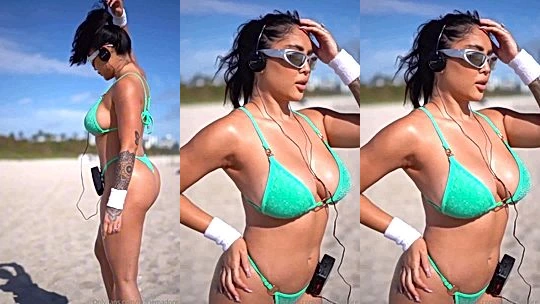 onlyfans Asian babe Marie Madore showing off her sexy bikini body by the beach
