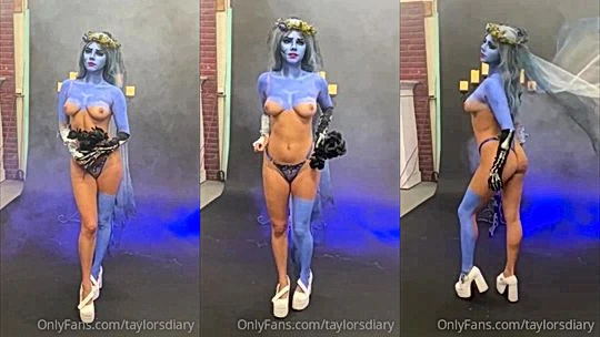 Dare Taylor stripping naked from her cosplay