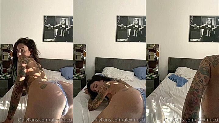 Alex Mucci big titty tease and big booty show