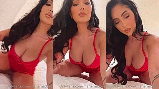 onlyfans Asian babe Marie Madore teasing her sexy body in her red lingerie