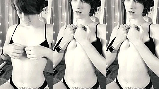 AliceOnCam flashing her small tits