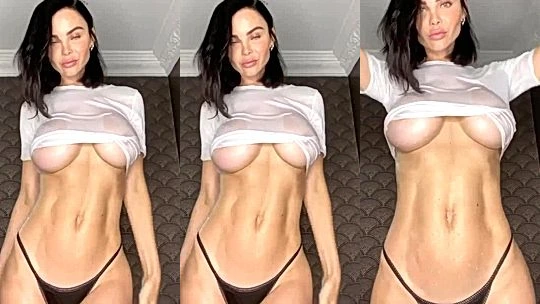 onlyfans British babe Emma Glover teasing her naked nipples in her see-through top video leaked