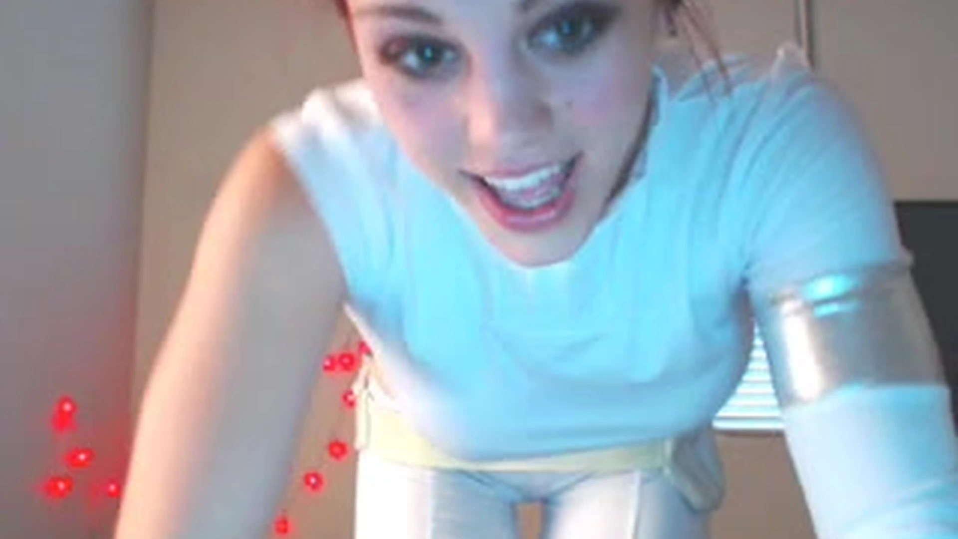 Molly Stewart princess leia cosplay livestream tease
