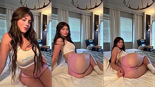 sexy slut Queenpussybossv teasing her sexy body in white lingerie