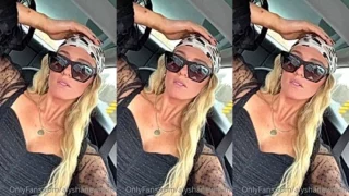 hot girl Alysha Newman teasing her perky tits in black top