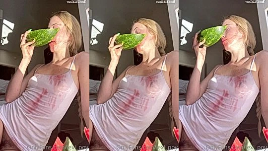 LexiPoy teasing her naked body in see-through dress
