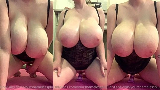 Mady Gio teasing her big tits on her knees