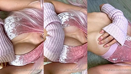 Milkimind teasing her sexy velvet cosplay outfit