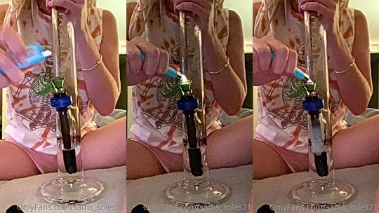 Sams soles21 teasing her panties while doing bong