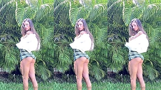 Anllela Sagra teasing her sexy body by the pool