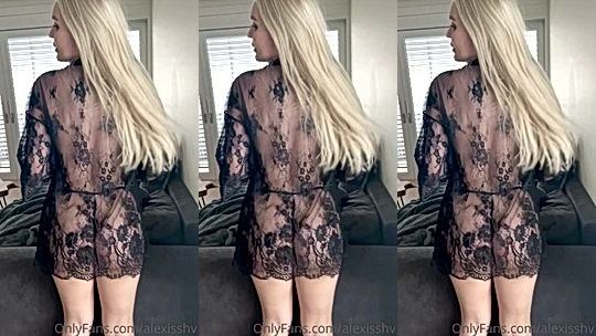 Alexisshv showing off her sexy body in black see-through lingerie