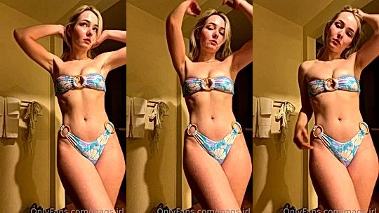 OMGCosplay teasing her sexy bikini body under sunlight