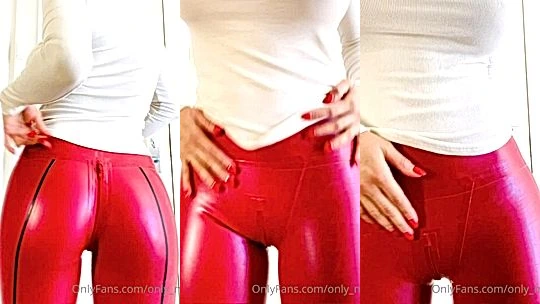 Marisol Yotta teaasing her big booty in her red latex pants