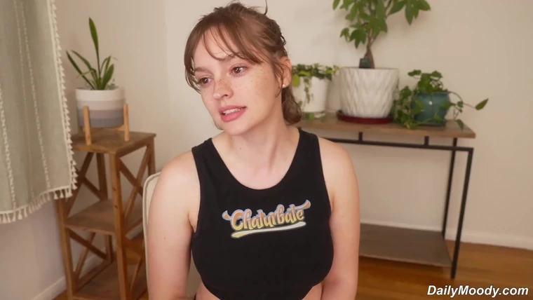 Mary Moody flashing her big tits while talking on chaturbate