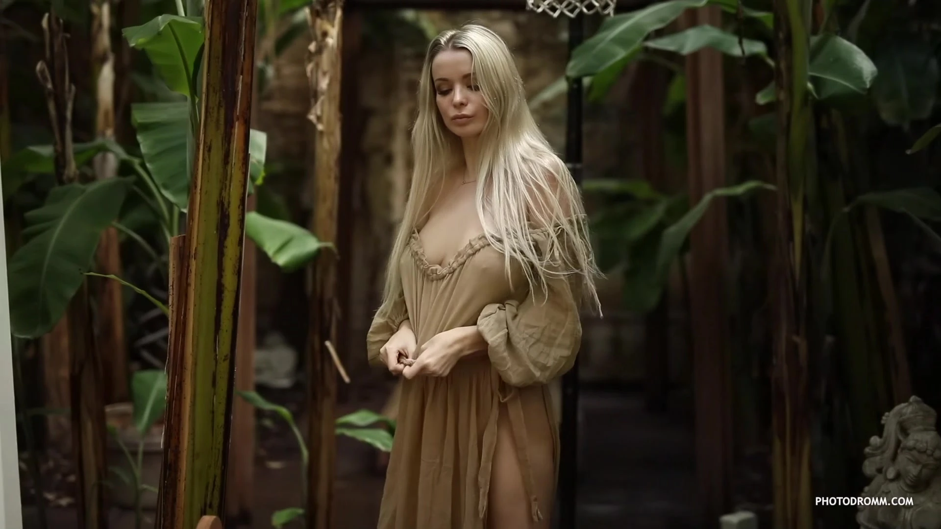 Ekaterina Enokaeva showing off her sexy tits in the mirror